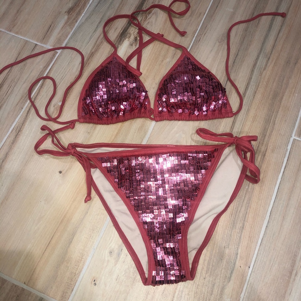 Victoria’s Secret Bikini